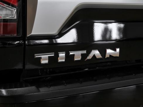 Used 2020 Nissan Titan Platinum Reserve w/ Moonroof Package AWD/4WD image 55