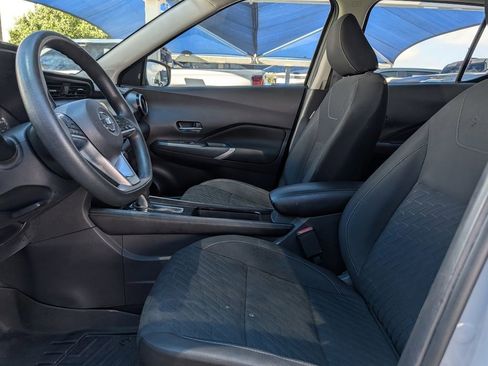 Used 2021 Nissan Kicks SV FWD image 25