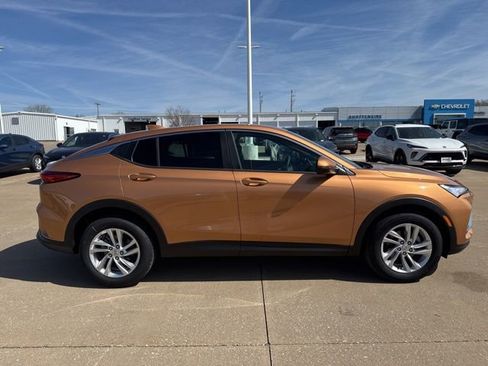 New 2026 Buick Envista Preferred w/ Convenience I Package FWD image 2