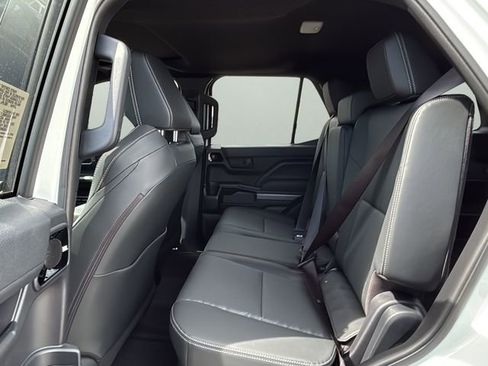 New 2026 Toyota 4Runner TRD Off-Road Premium AWD/4WD image 14
