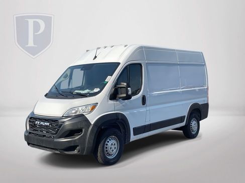 New 2026 RAM ProMaster 2500 w/ Cold Weather Group FWD image 4