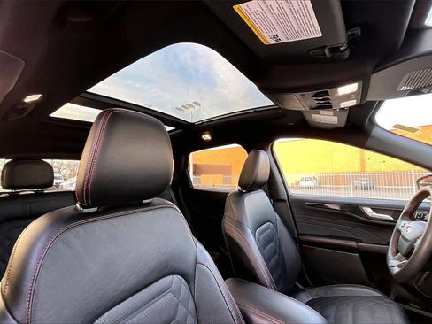 Used 2023 Ford Escape ST-Line Elite w/ Premium Technology Package image 21