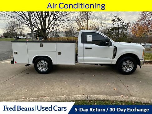 Used 2023 Ford F350 XL w/ XL Chrome Package image 10