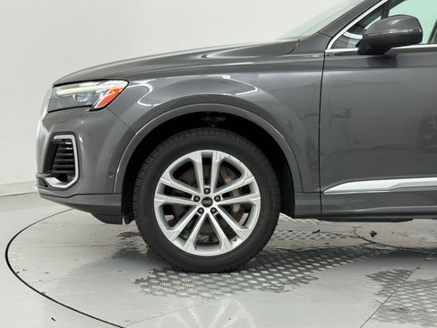 Used 2025 Audi Q7 3.0T Premium Plus AWD/4WD image 26
