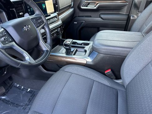 Used 2024 Chevrolet Silverado 1500 RST w/ Convenience Package II image 9