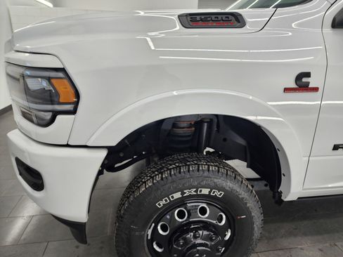 Used 2021 RAM 3500 Laramie image 41