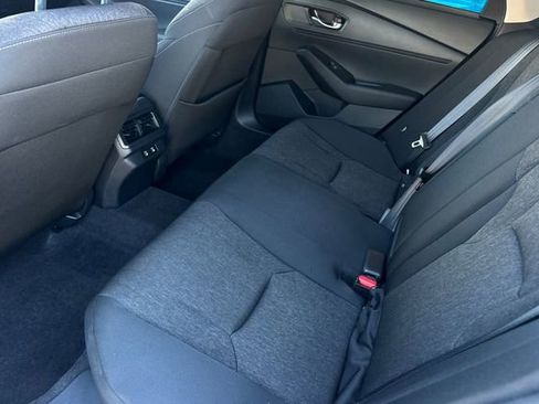 Certified 2025 Honda Accord SE image 14