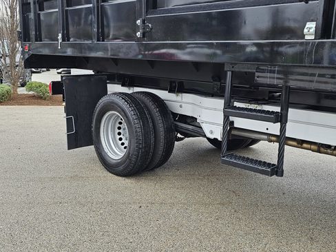 Used 2023 Mercedes-Benz Sprinter 4500 image 3