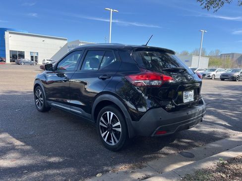Used 2020 Nissan Kicks SR image 5