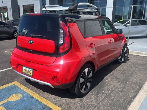 Used 2017 Kia Soul + w/ Designer's Package FWD image 4