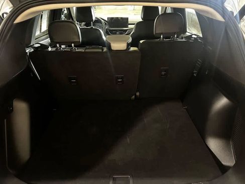 Used 2023 Ford Escape Platinum FWD image 22