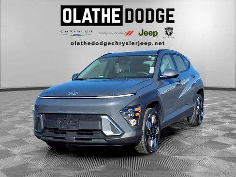Used 2025 Hyundai Kona SEL image 1