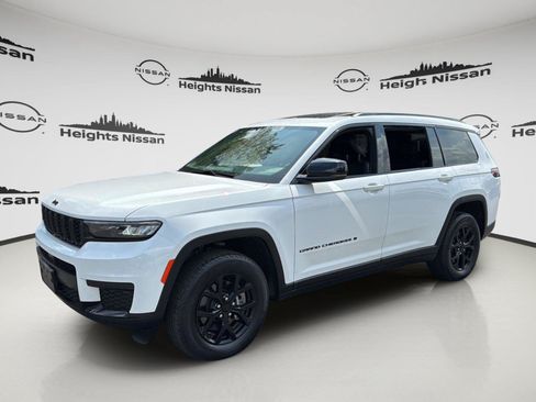 Used 2025 Jeep Grand Cherokee L Altitude AWD/4WD image 1