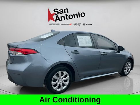 Used 2024 Toyota Corolla LE FWD image 15