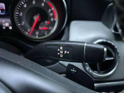 Used 2016 Mercedes-Benz CLA 250 image 24