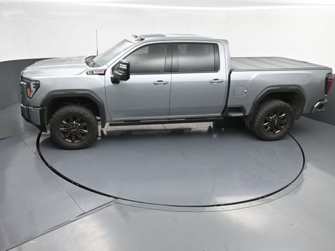 Used 2024 GMC Sierra 2500 AT4 w/ AT4 Premium Plus Package image 38