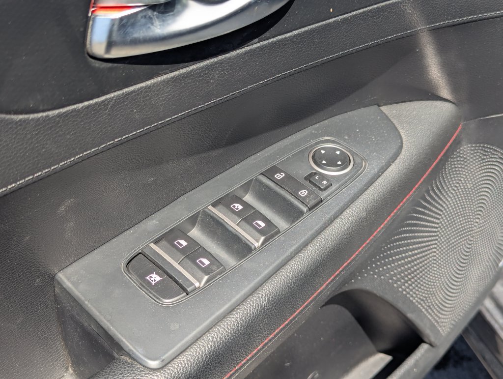 Used 2020 Kia Forte GT FWD image 27