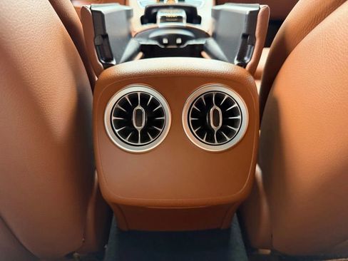 Used 2019 Mercedes-Benz E 450 4MATIC Coupe image 18