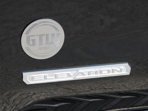 Used 2024 GMC Sierra 1500 Elevation w/ X31 Off-Road Package AWD/4WD image 19