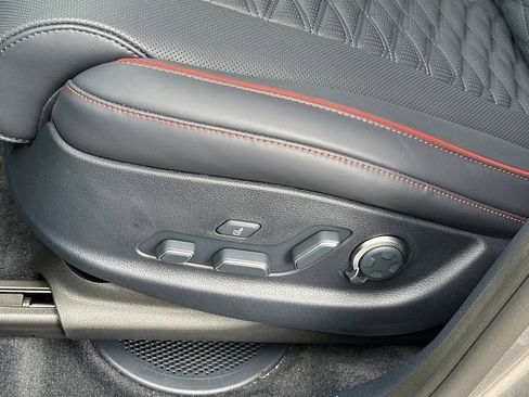 New 2026 Genesis GV80 3.5T e-SC AWD/4WD image 10