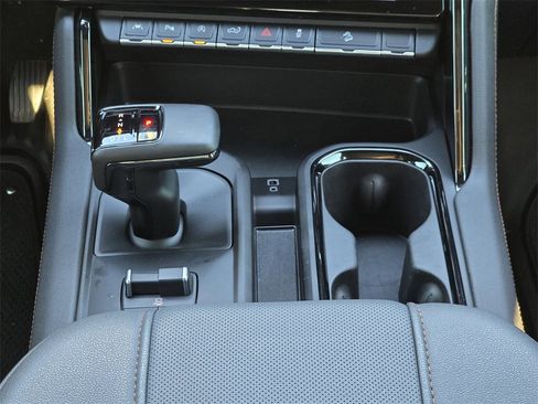 Certified 2026 GMC Sierra 1500 AT4 w/ AT4 Premium Package image 23