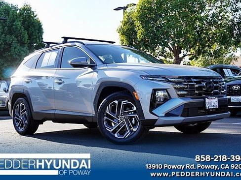 Certified 2025 Hyundai Tucson Limited AWD/4WD image 1