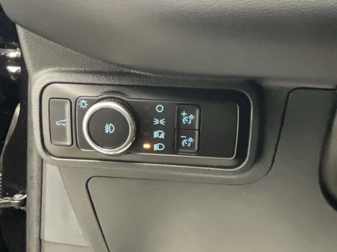 Used 2025 Ford Explorer ST-Line image 29