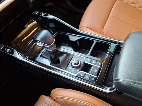 Used 2022 Kia Sorento SX Prestige w/ Rust Color Package image 29