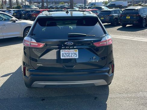 Used 2021 Ford Edge SEL w/ Convenience Package image 8