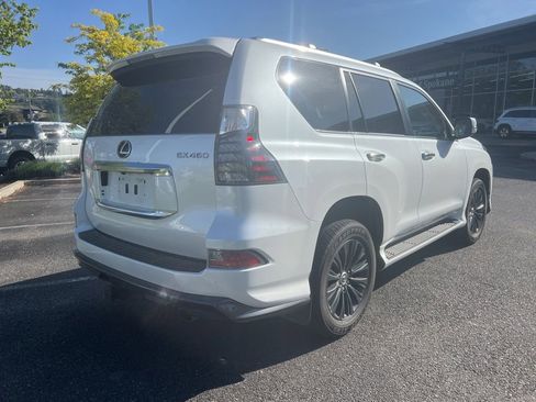 Used 2023 Lexus GX 460 Premium AWD/4WD image 9
