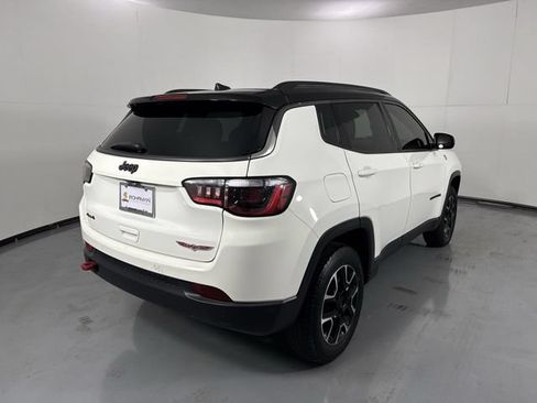 Used 2021 Jeep Compass Trailhawk AWD/4WD image 33