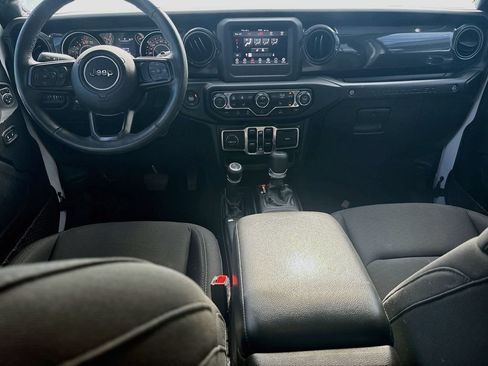 Certified 2022 Jeep Wrangler Unlimited Sport AWD/4WD image 24