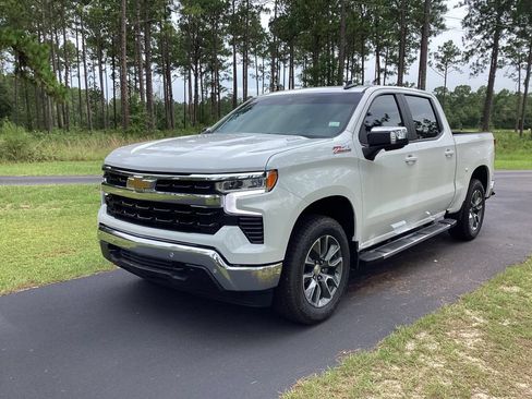 New 2026 Chevrolet Silverado 1500 LT AWD/4WD image 1