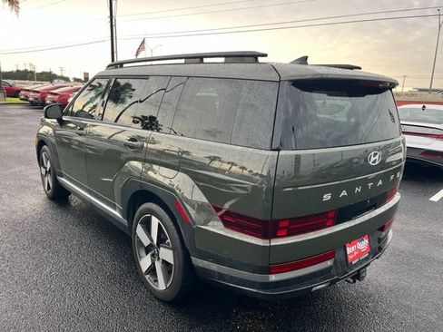 Used 2024 Hyundai Santa Fe Limited FWD image 6