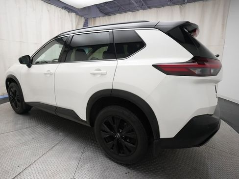 Certified 2023 Nissan Rogue SV w/ SV Premium B Package AWD/4WD image 34