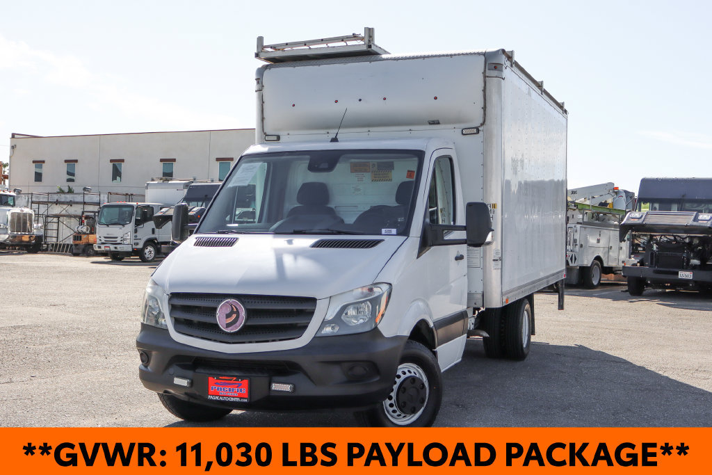 Used 2017 Mercedes-Benz Sprinter 3500 image 4