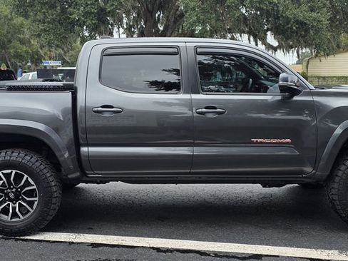 Used 2020 Toyota Tacoma 4x4 Double Cab image 8