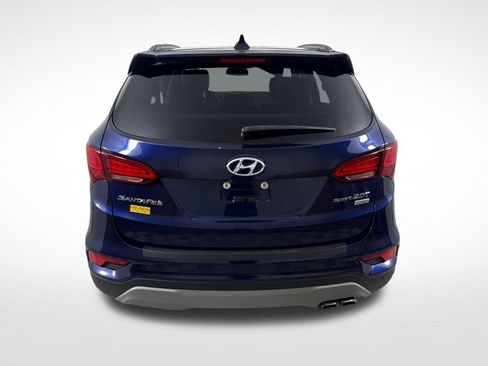 Used 2018 Hyundai Santa Fe Sport w/ Cargo Package FWD image 4