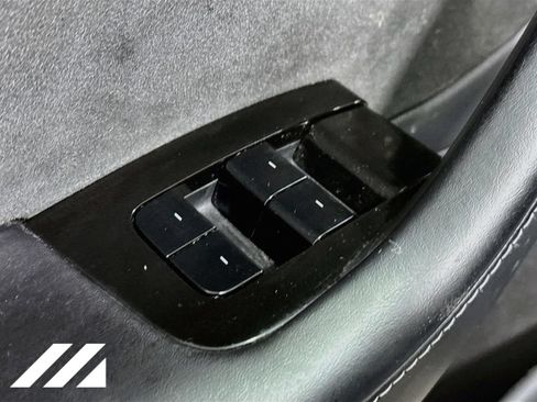 Used 2018 Tesla Model 3 Long Range AWD/4WD image 19