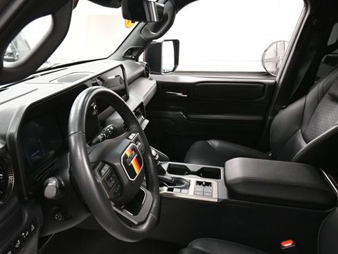 Used 2024 Toyota Land Cruiser image 20