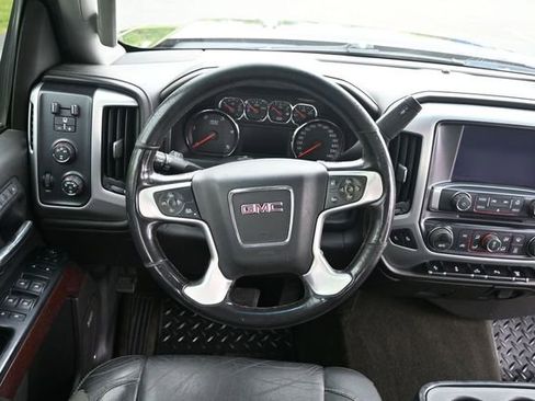 Used 2016 GMC Sierra 2500 SLT w/ Duramax Plus Package AWD/4WD image 25