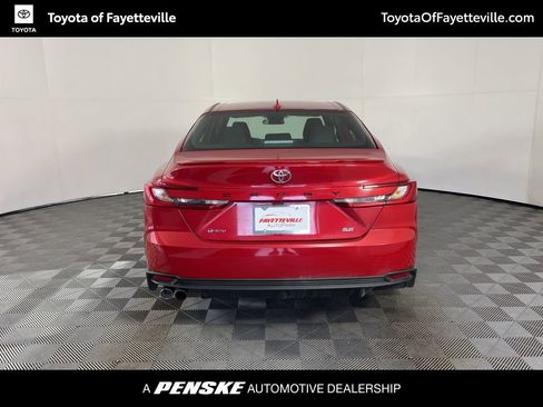 Certified 2025 Toyota Camry SE image 9