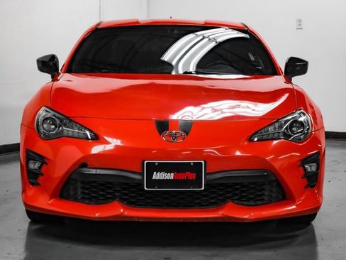 Used 2017 Toyota 86 860 Special Edition RWD image 5