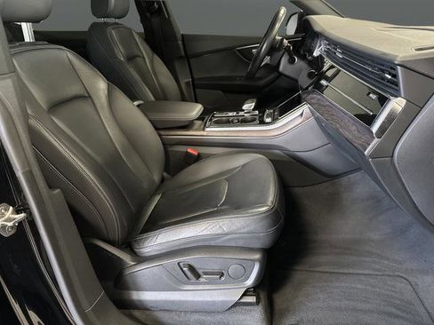 Used 2020 Audi Q8 Premium w/ Black Optic Package image 30