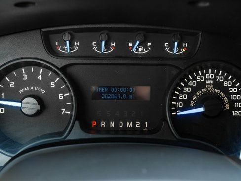 Used 2013 Ford F150 STX w/ Mid Equipment Group image 23