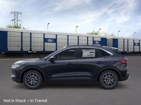 New 2025 Ford Escape Base image 26