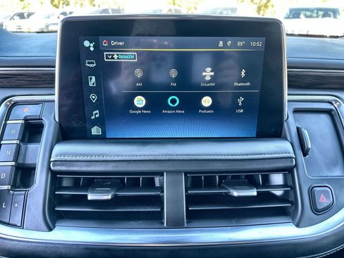 Used 2023 Chevrolet Suburban LT image 13