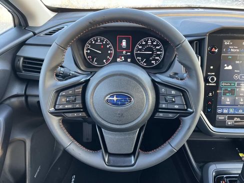 Certified 2025 Subaru Crosstrek 2.5i Limited w/ Crosstrek Mirror Package AWD/4WD image 12