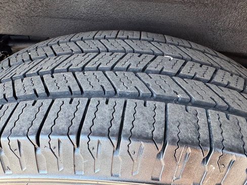 Used 2018 Chevrolet Silverado 2500 W/T image 21