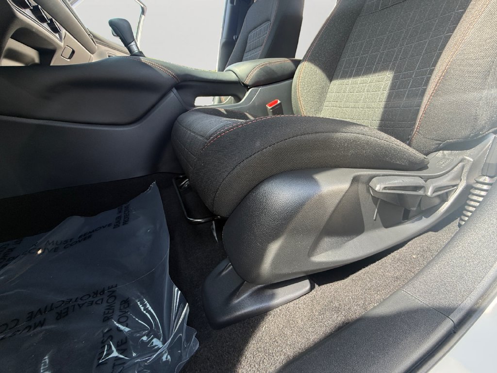 Certified 2025 Honda HR-V Sport image 23
